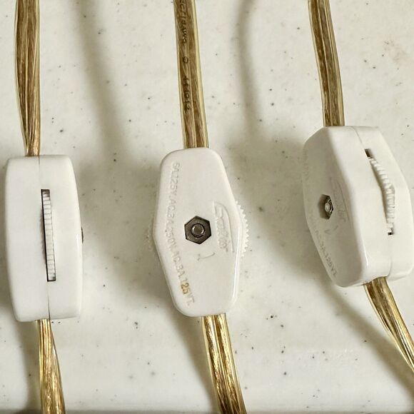 Set of 3 Vintage Brass Pineapple Electric Roll Switch Lamps 6.75in Decor Small - Picture 5 of 7